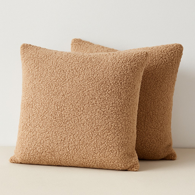 Poduszka dekoracyjna TEDDY boucle, 45 x 45 cm