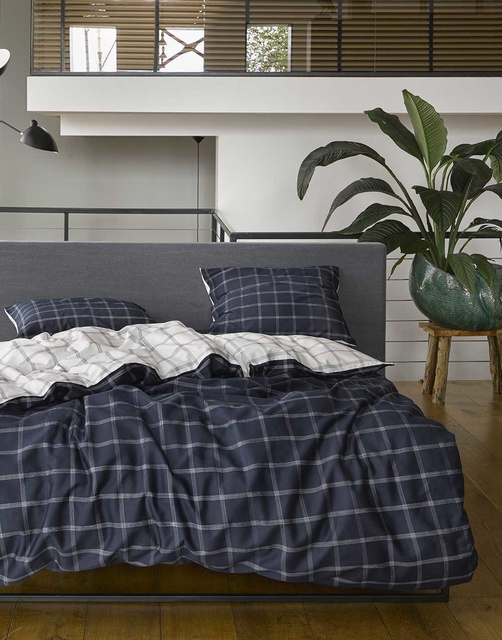 Pościel z satyny bawełnianej granatowo - biała, poszewka dekoracyjna, pościel w kratę, Essenza